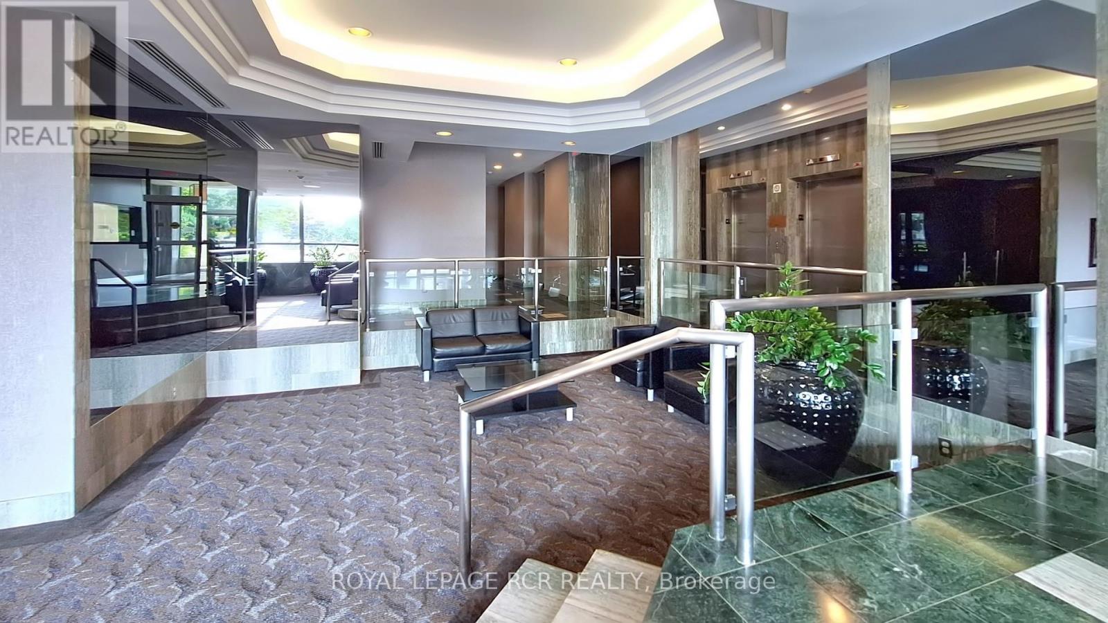 1610 - 4450 Tucana Court, Mississauga, Ontario L5R 3R4 - Photo 15 - W12330976