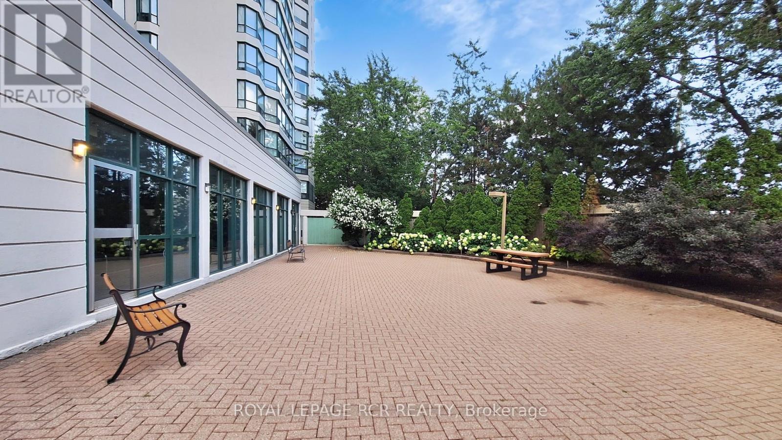 1610 - 4450 Tucana Court, Mississauga, Ontario L5R 3R4 - Photo 32 - W12330976