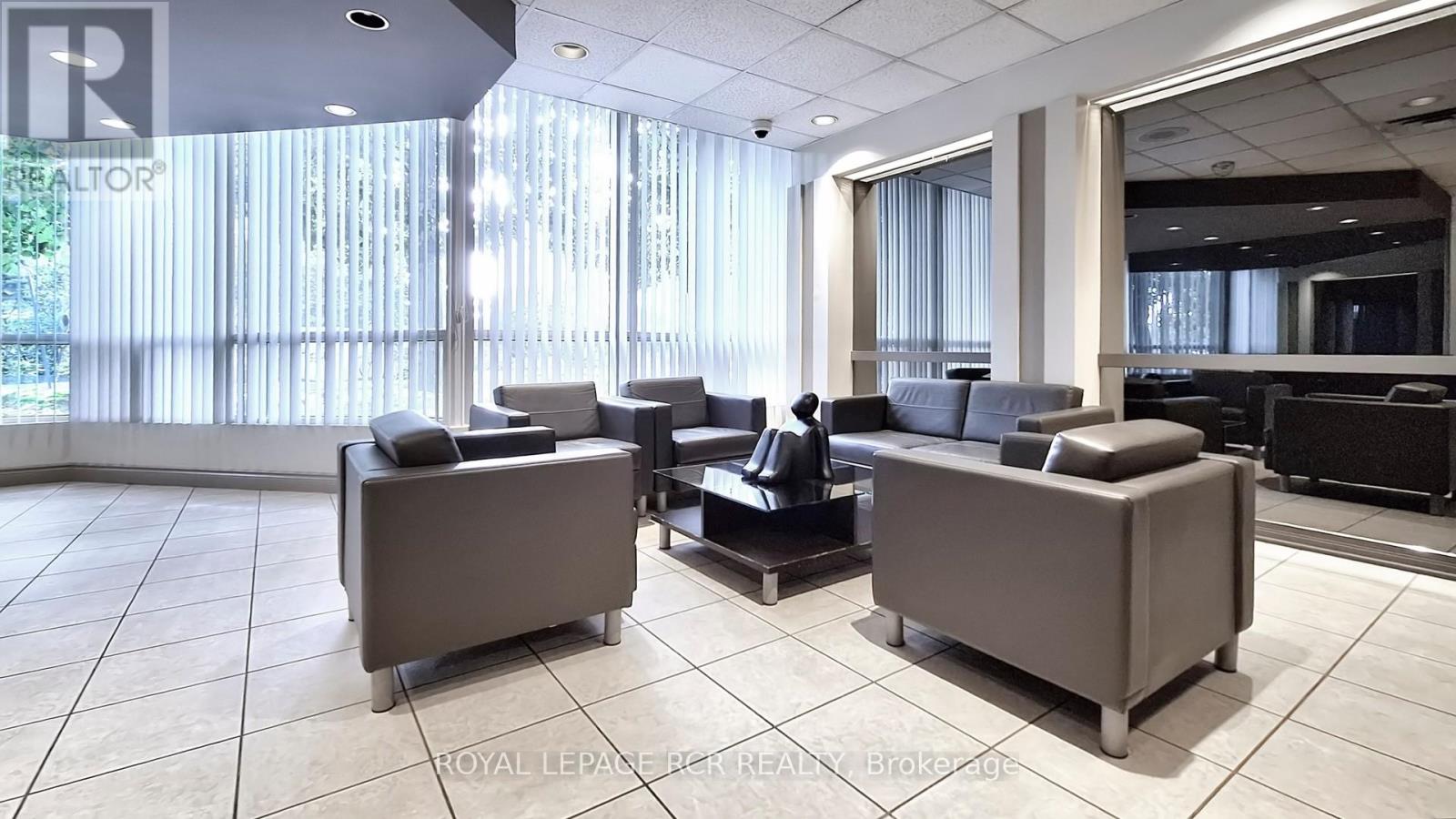 1610 - 4450 Tucana Court, Mississauga, Ontario L5R 3R4 - Photo 21 - W12330976