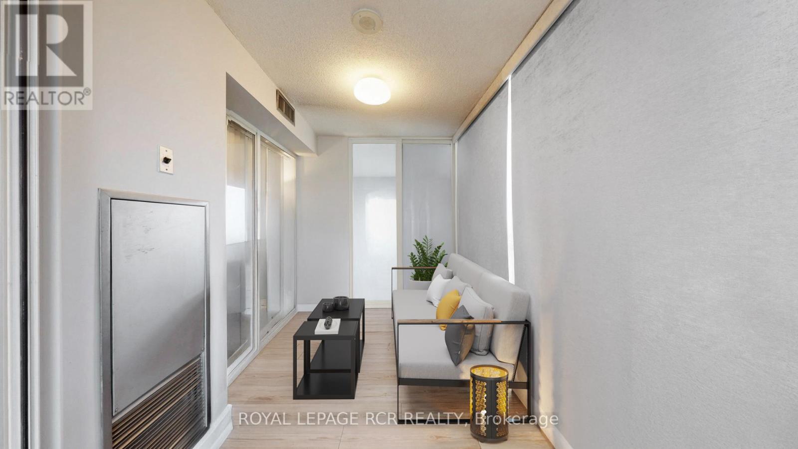 1610 - 4450 Tucana Court, Mississauga, Ontario L5R 3R4 - Photo 8 - W12330976