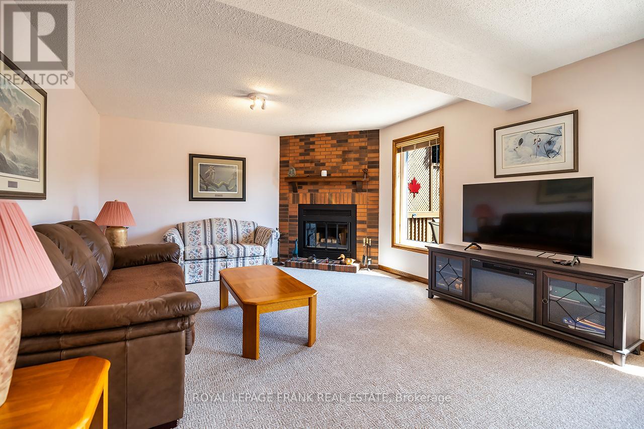 65 Garden Street, Whitby, Ontario  L1N 9E7 - Photo 34 - E12331331