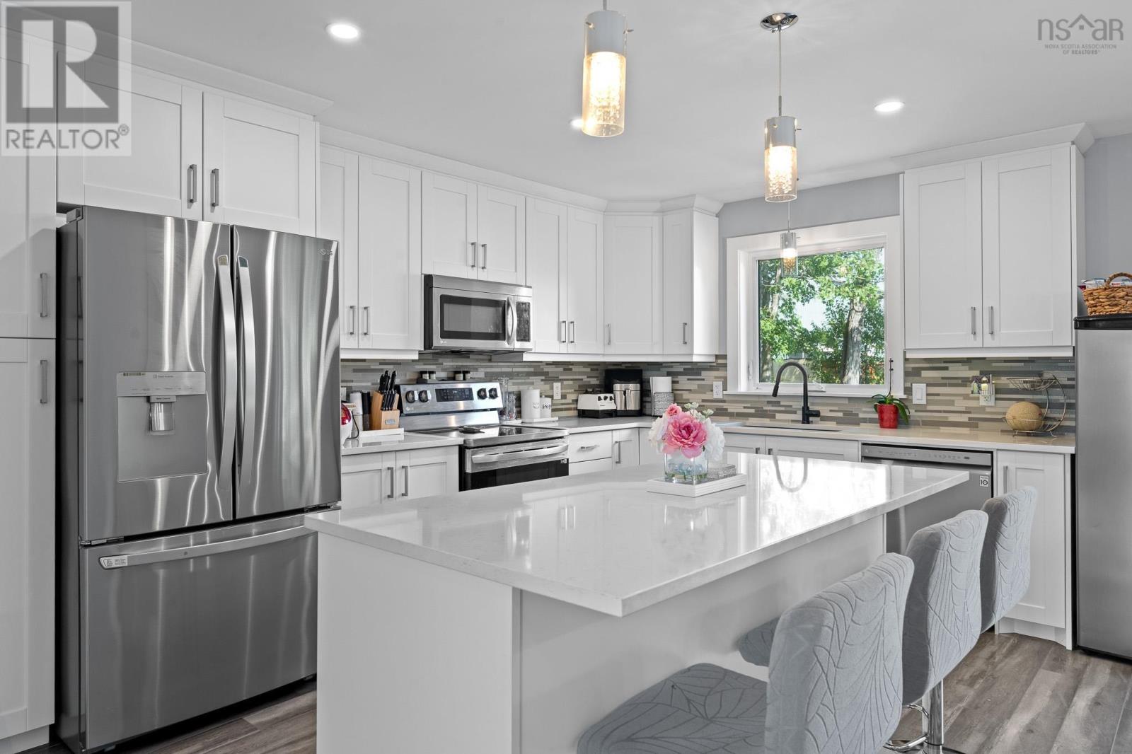 156 Lewis Drive, Bedford, Nova Scotia  B4B 1C5 - Photo 7 - 202517949