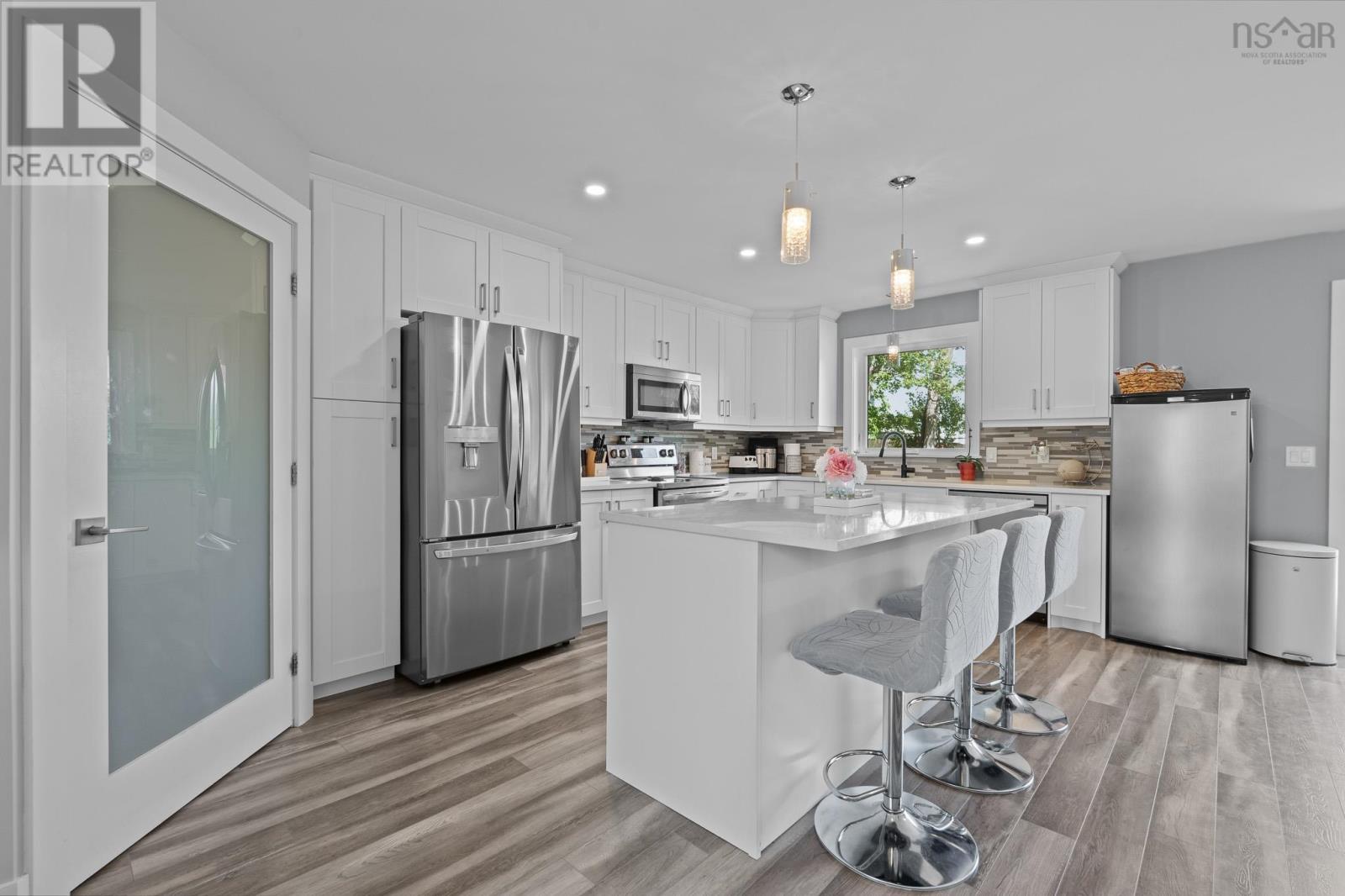 156 Lewis Drive, Bedford, Nova Scotia  B4B 1C5 - Photo 6 - 202517949