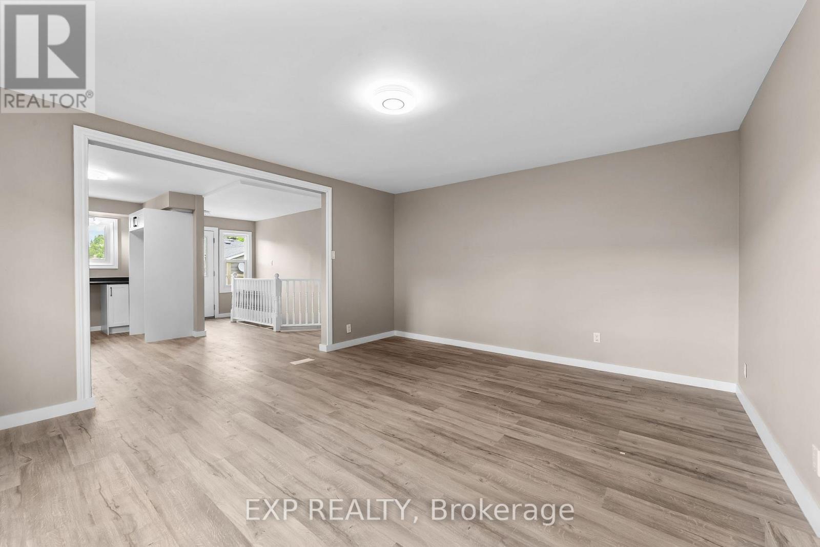 50 Fairview Avenue, St. Thomas, Ontario  N5R 4X6 - Photo 29 - X12331195