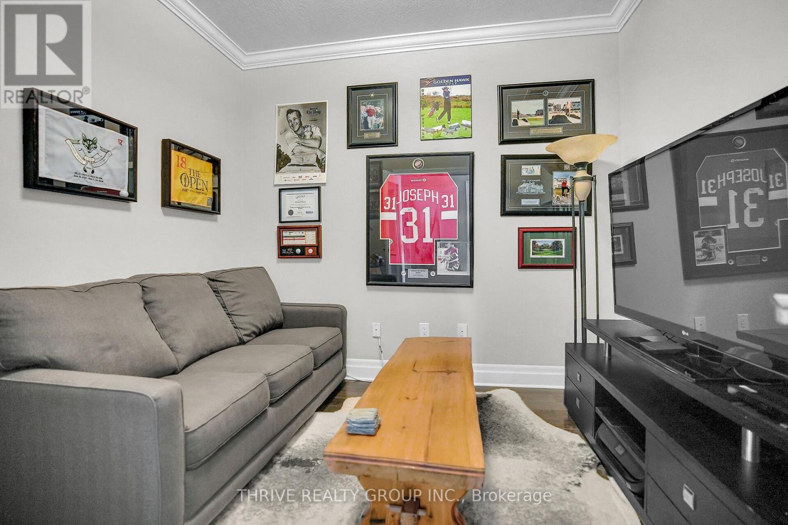 1301 - 240 Villagewalk Boulevard, London North, Ontario  N6G 0P6 - Photo 18 - X12331241