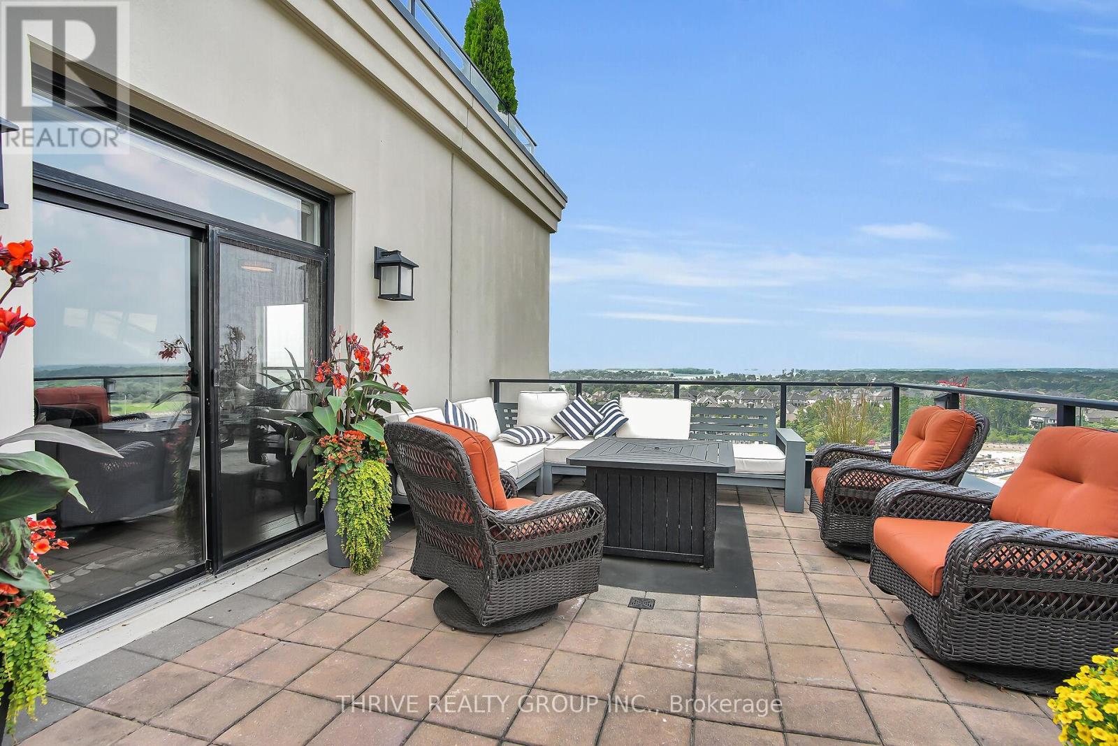 1301 - 240 Villagewalk Boulevard, London North, Ontario  N6G 0P6 - Photo 42 - X12331241