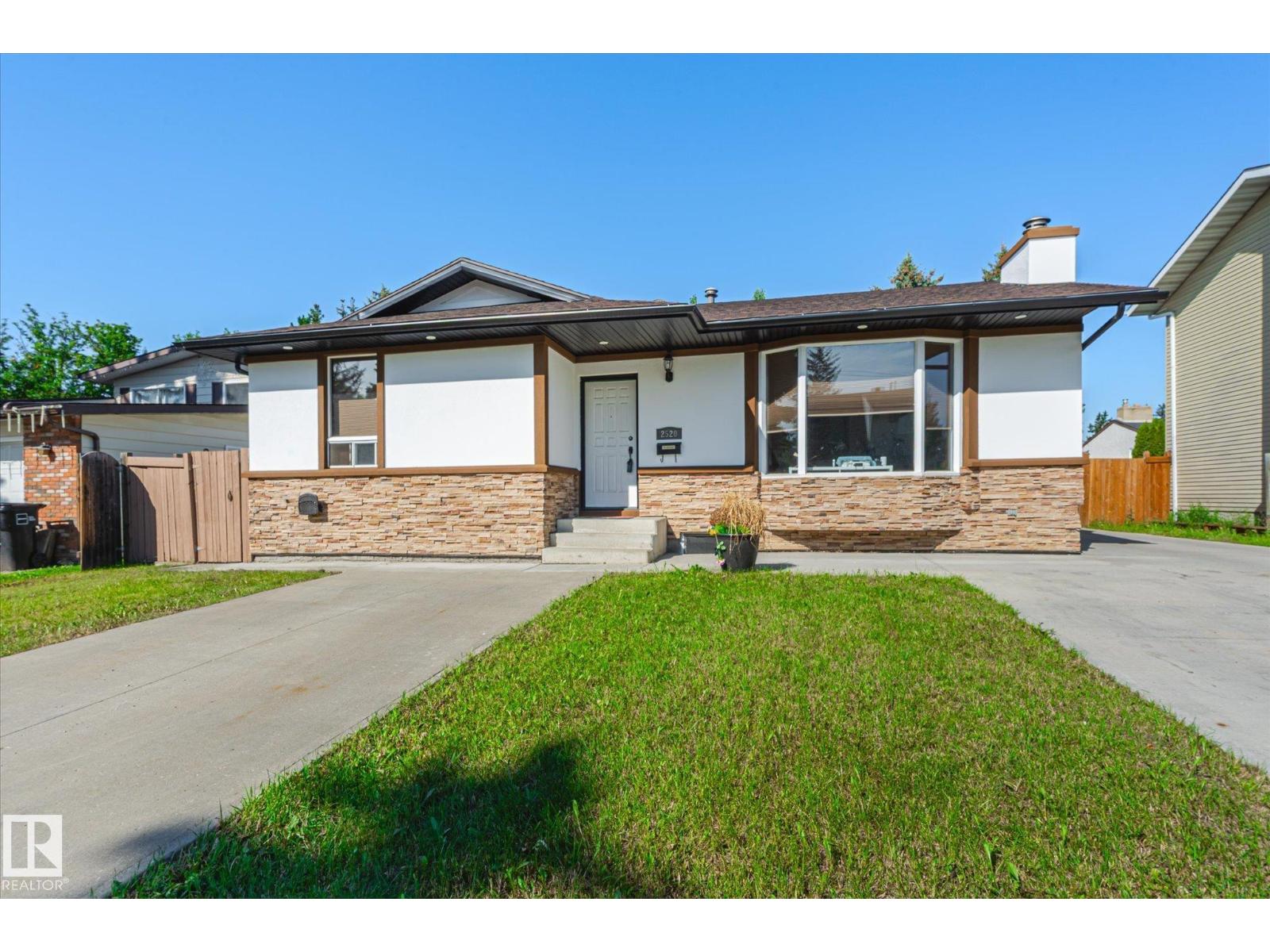 2520 116 ST NW, Edmonton, Alberta