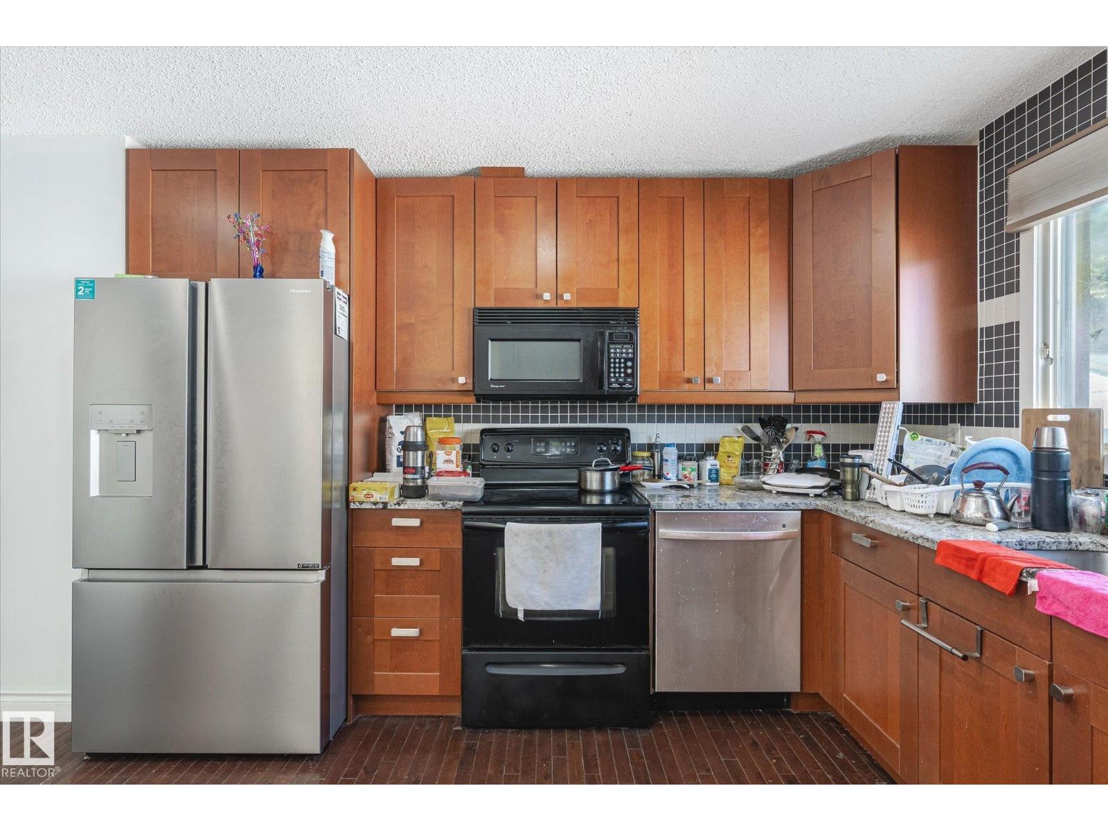 2520 116 St Nw, Edmonton, Alberta  T6J 3S2 - Photo 9 - E4451733