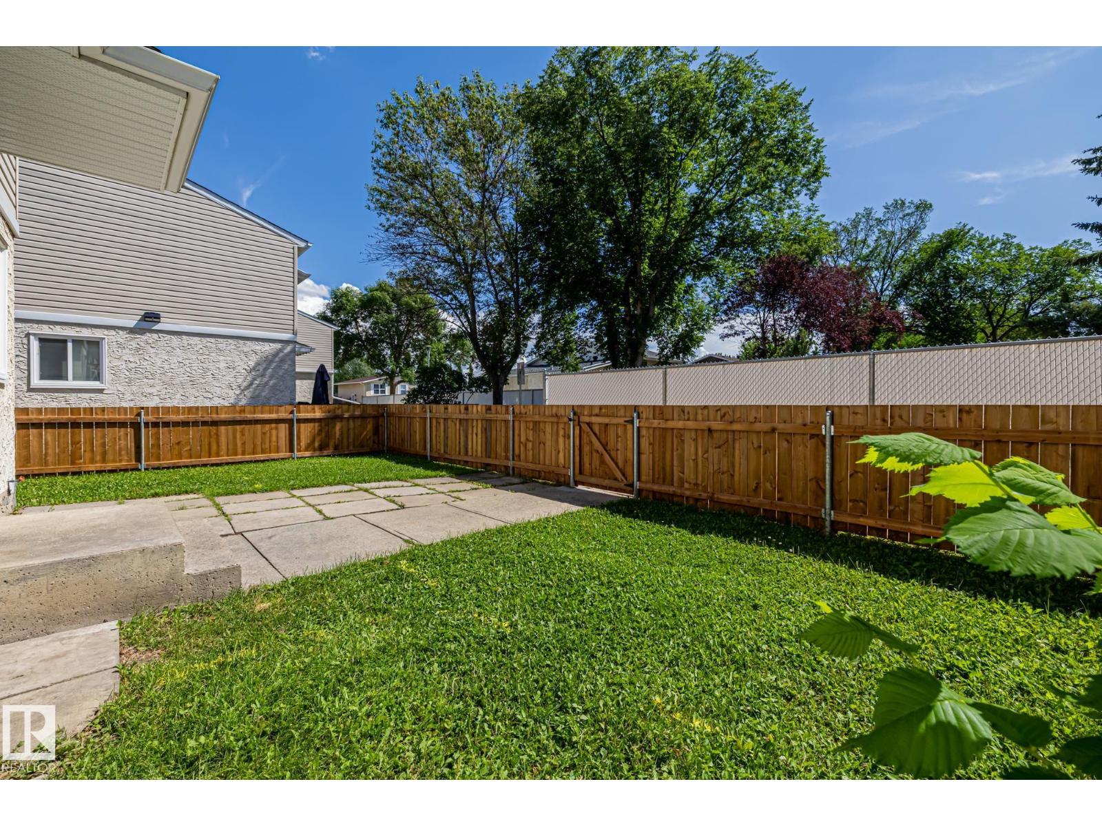 2b Clareview Vg Nw, Edmonton, Alberta  T5A 3P2 - Photo 37 - E4451735