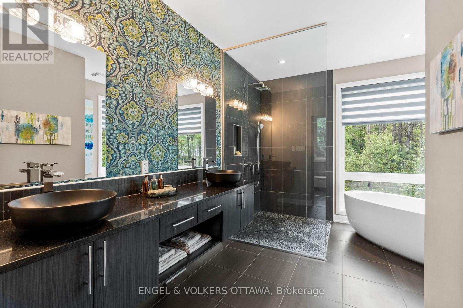 108 Edith Margaret Place, Ottawa, Ontario  K2W 1A8 - Photo 27 - X12331237