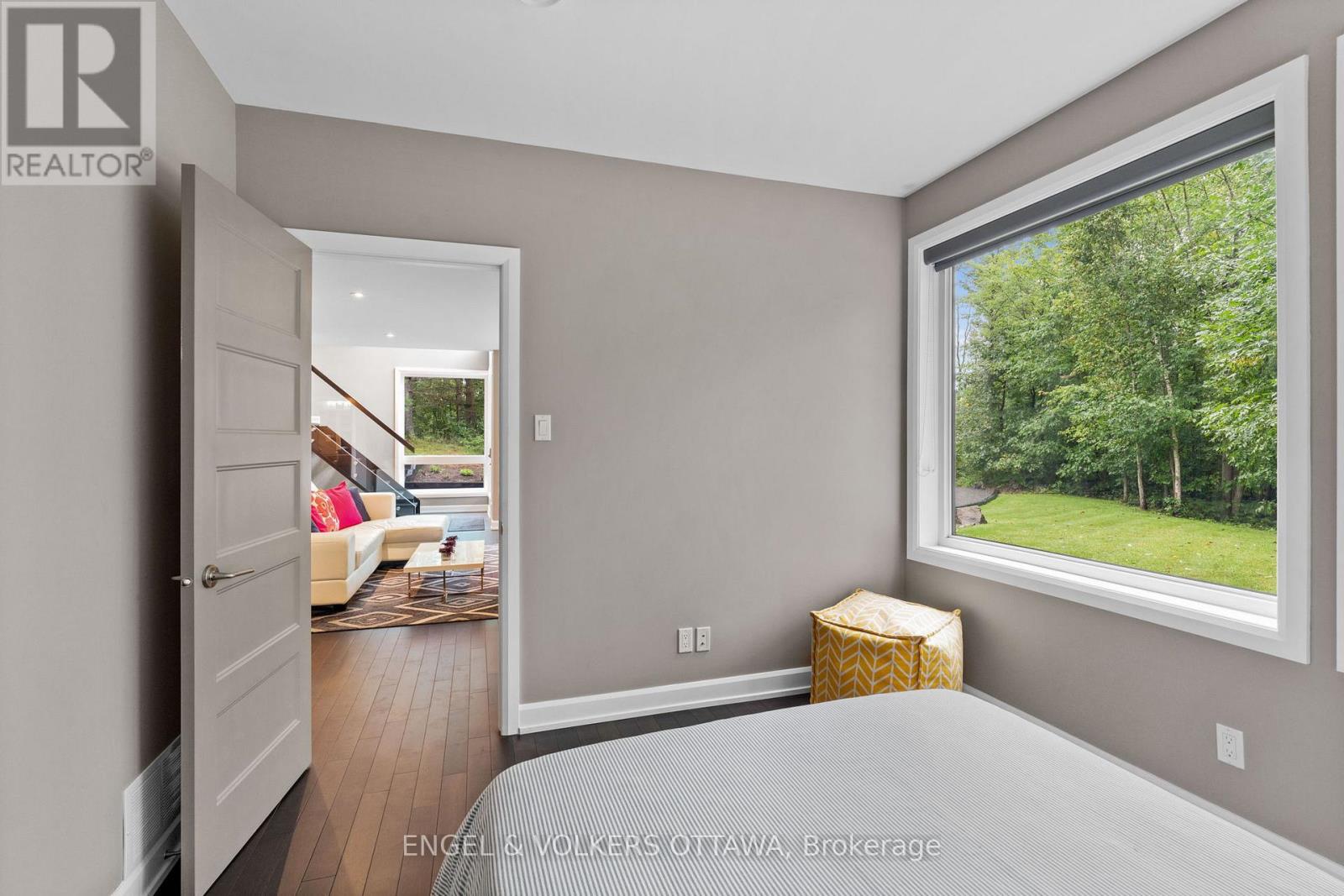 108 Edith Margaret Place, Ottawa, Ontario  K2W 1A8 - Photo 32 - X12331237