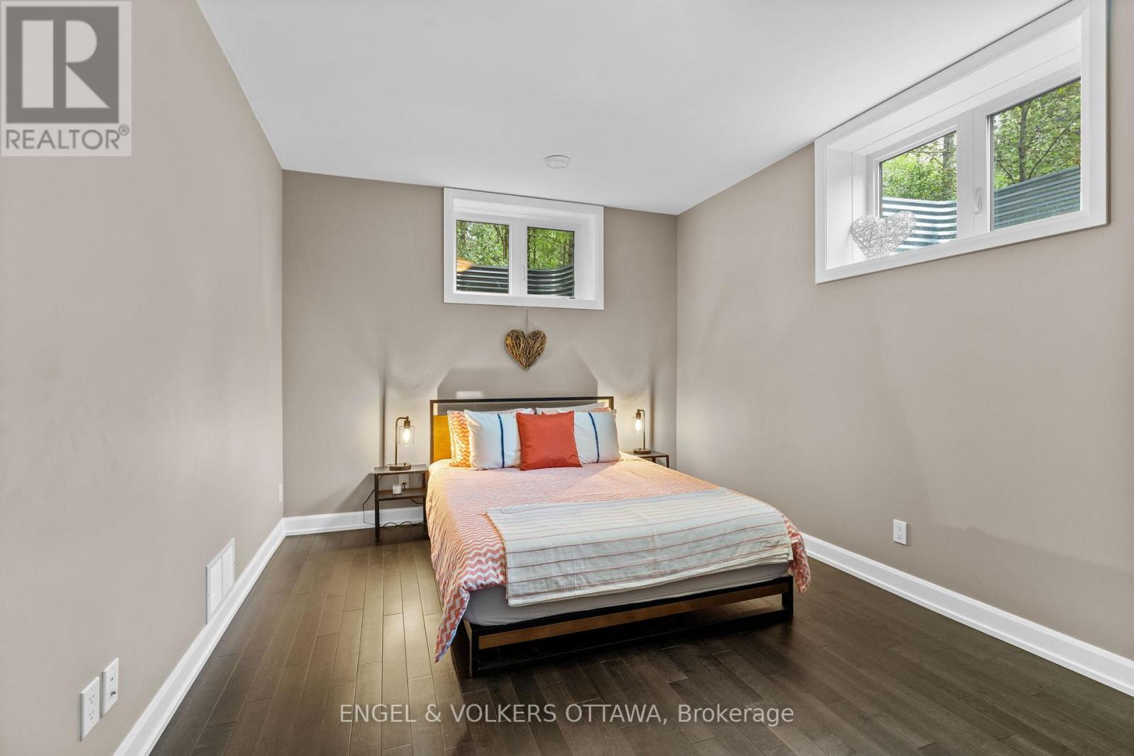 108 Edith Margaret Place, Ottawa, Ontario  K2W 1A8 - Photo 33 - X12331237