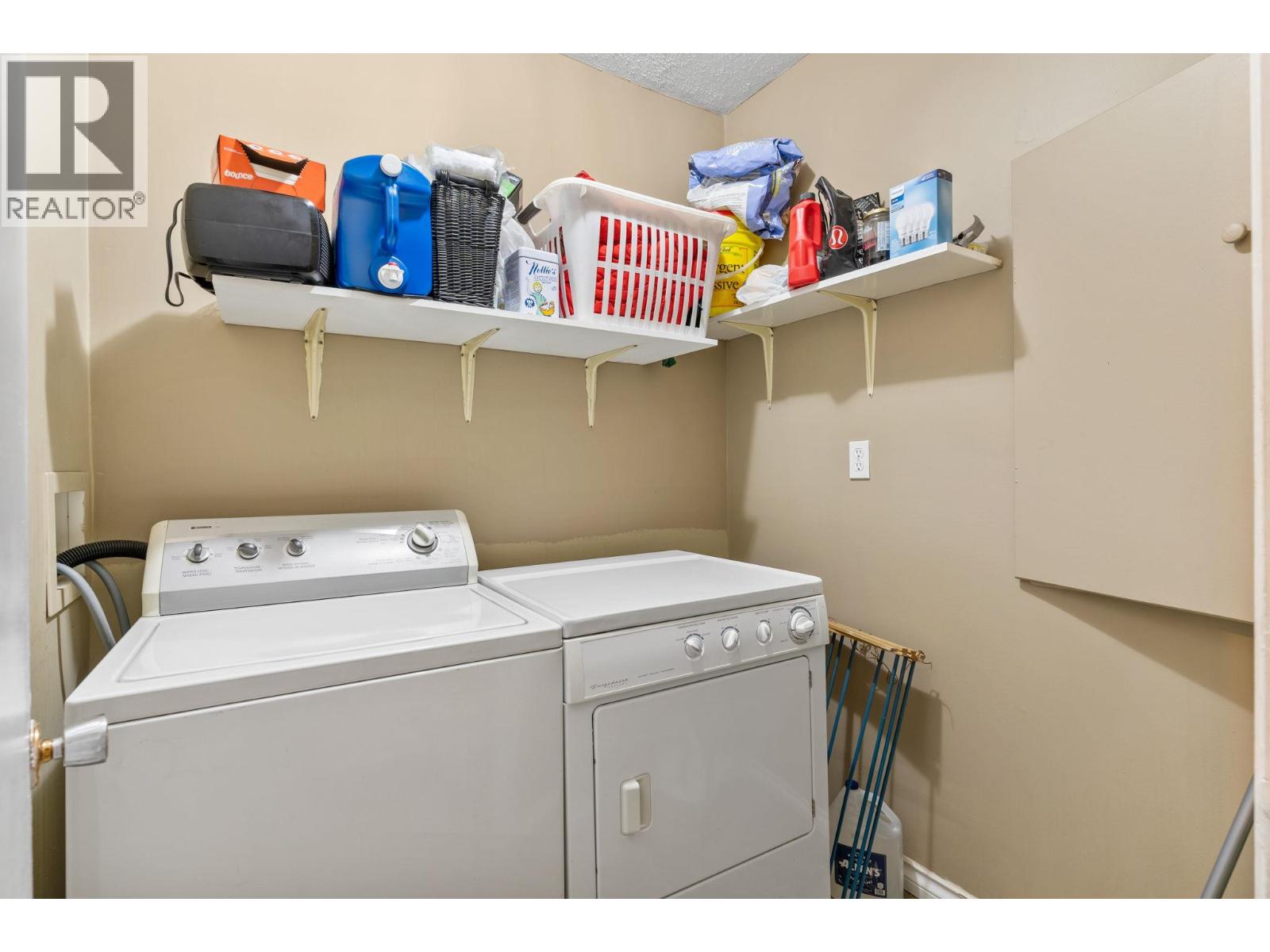 853 Wilson Avenue, Kelowna, British Columbia  V1Y 6X8 - Photo 12 - 10358558