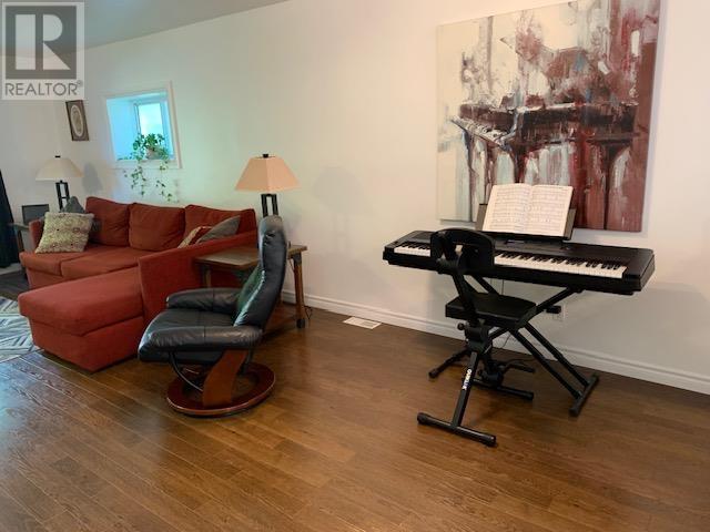 27 Chestnut St, Sault Ste. Marie, Ontario  P6B 2C8 - Photo 9 - SM252035