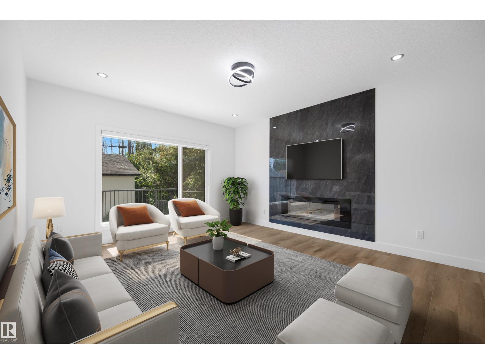 Property at 10725 65 ST NW image 4