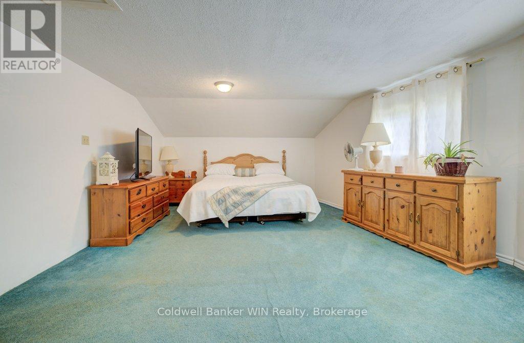 7589 89 Highway, Wellington North, Ontario  N0G 2L0 - Photo 25 - X12331209