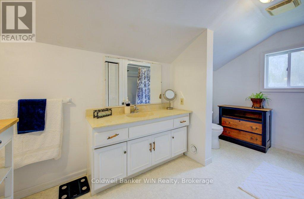 7589 89 Highway, Wellington North, Ontario  N0G 2L0 - Photo 28 - X12331209