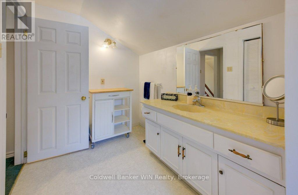 7589 89 Highway, Wellington North, Ontario  N0G 2L0 - Photo 30 - X12331209