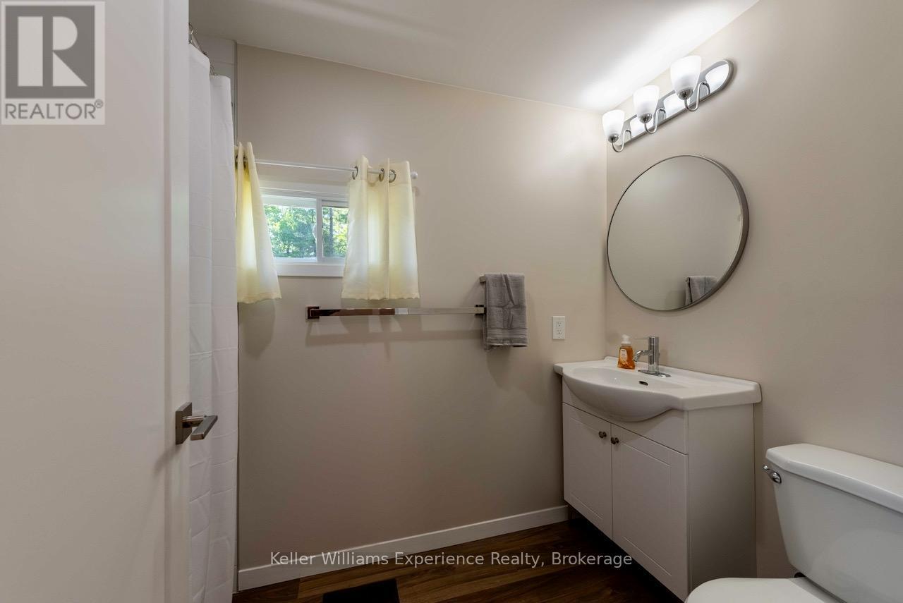 1496 Uffington Road, Bracebridge, Ontario  P1L 1X1 - Photo 10 - X12331215