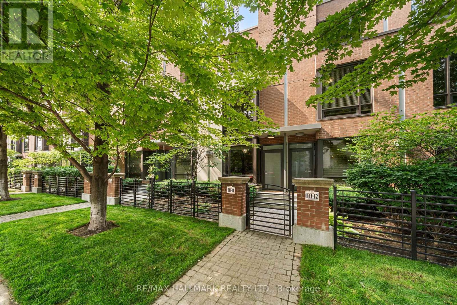 Property at TH11 - 23 SHEPPARD AVENUE E image 1