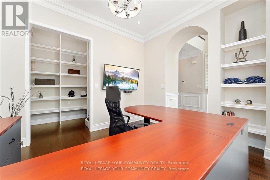 Property at 80 FOREST GROVE COURT image 4