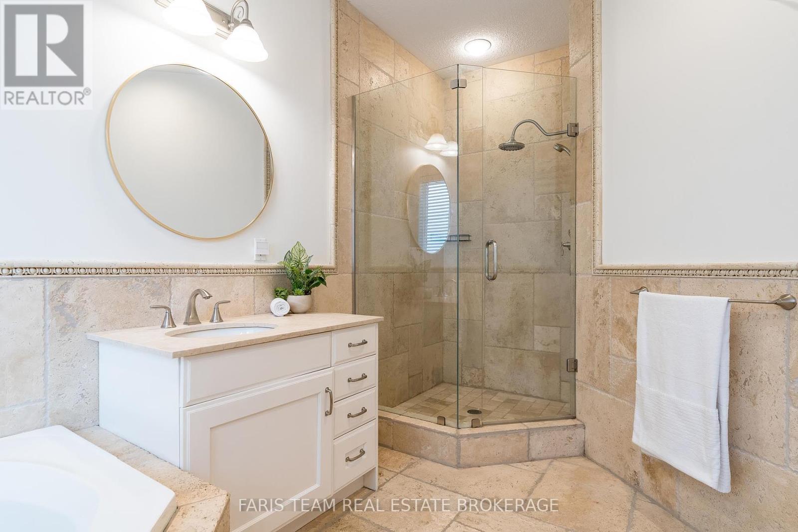 7 Highland Drive, Oro-Medonte, Ontario  L0L 2L0 - Photo 20 - S12325063