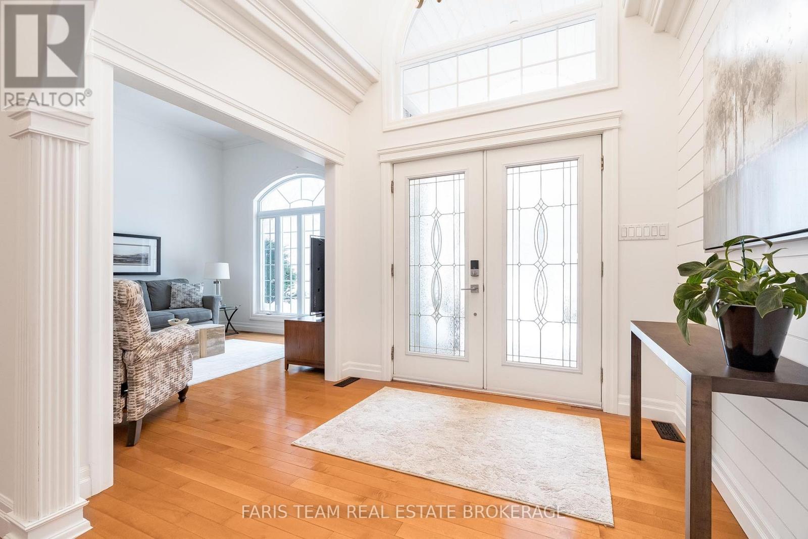 7 Highland Drive, Oro-Medonte, Ontario  L0L 2L0 - Photo 6 - S12325063