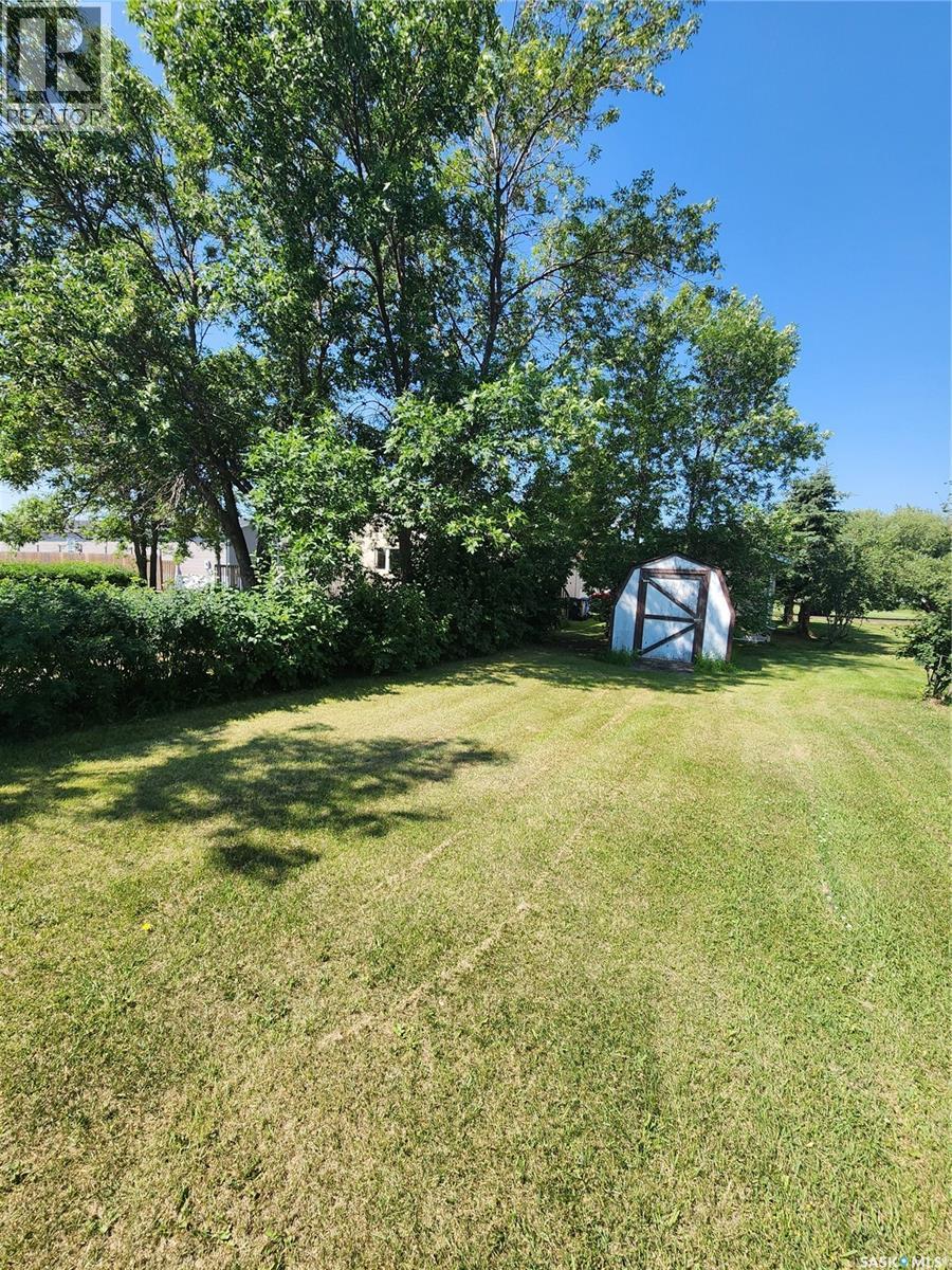 101 Belfast Street, North Portal, Saskatchewan  S0C 1W0 - Photo 22 - SK015012