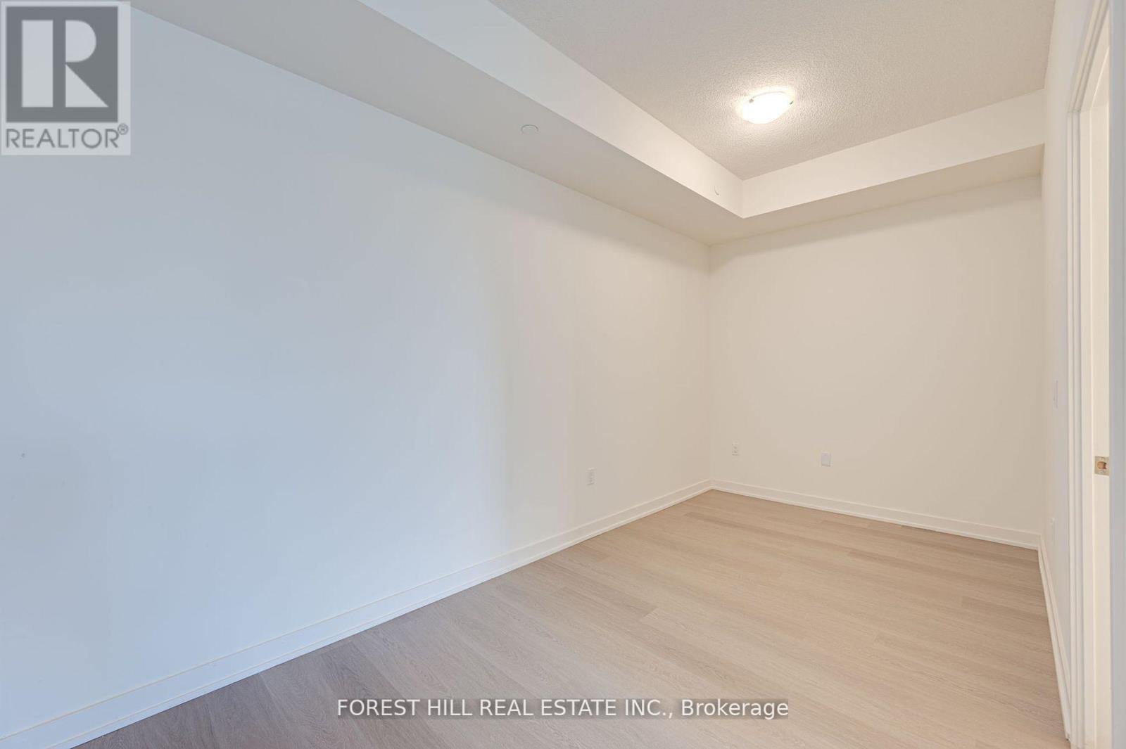 201 - 859 The Queensway, Toronto, Ontario  M8Z 1N8 - Photo 5 - W12331149