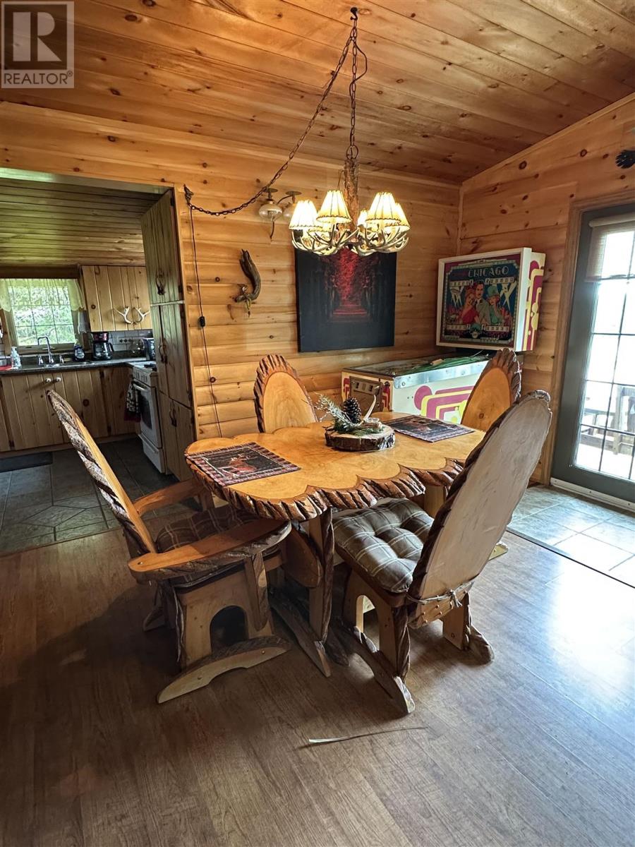 1943 V Lin, Richards Landing, Ontario  P0R 1J0 - Photo 14 - SM251529