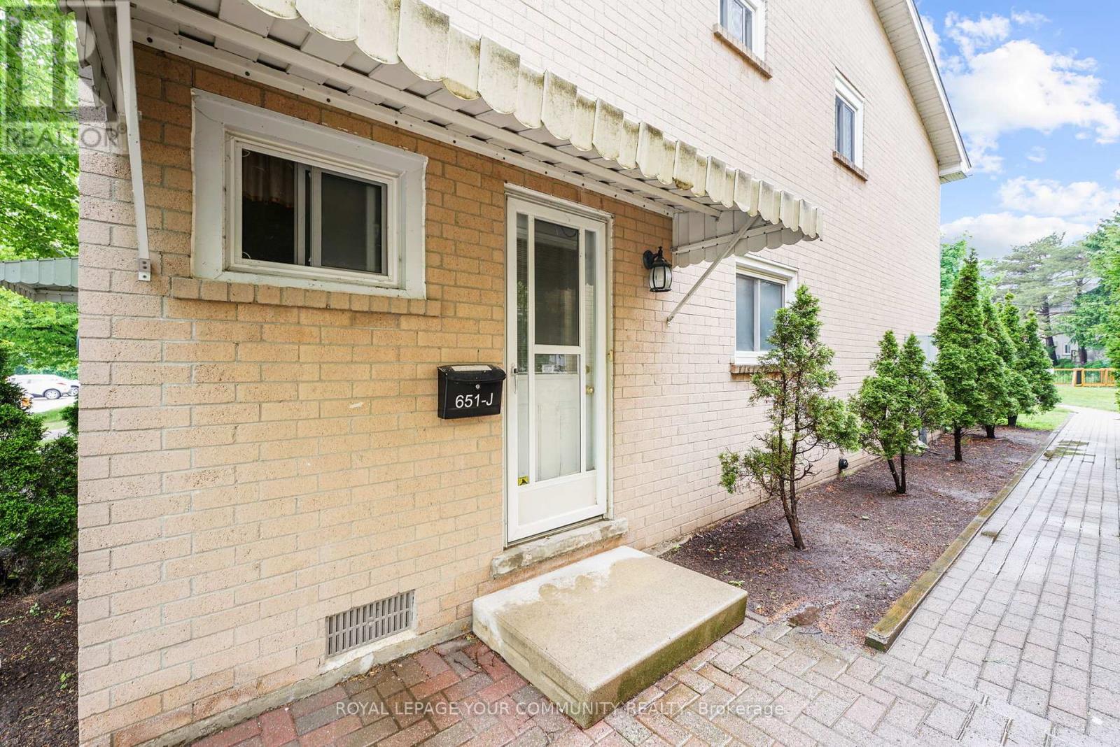 Property at 651 ALBERT STREET image 2