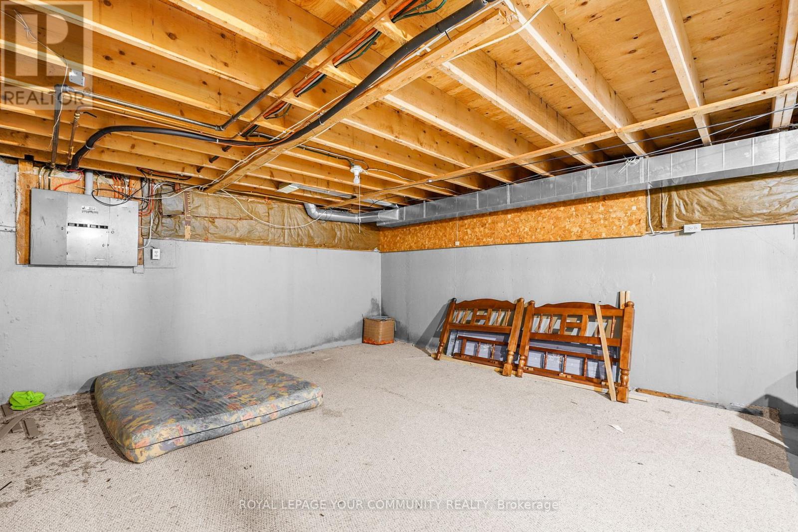 J - 651 Albert Street, Waterloo, Ontario  N2L 3V5 - Photo 25 - X12331116