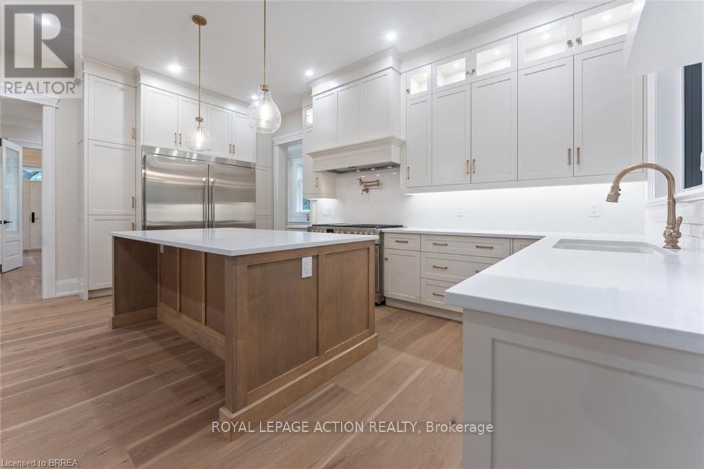 150 St Margarets Road, Hamilton, Ontario  L9G 2L2 - Photo 13 - X12331121