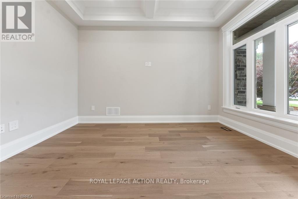 150 St Margarets Road, Hamilton, Ontario  L9G 2L2 - Photo 7 - X12331121