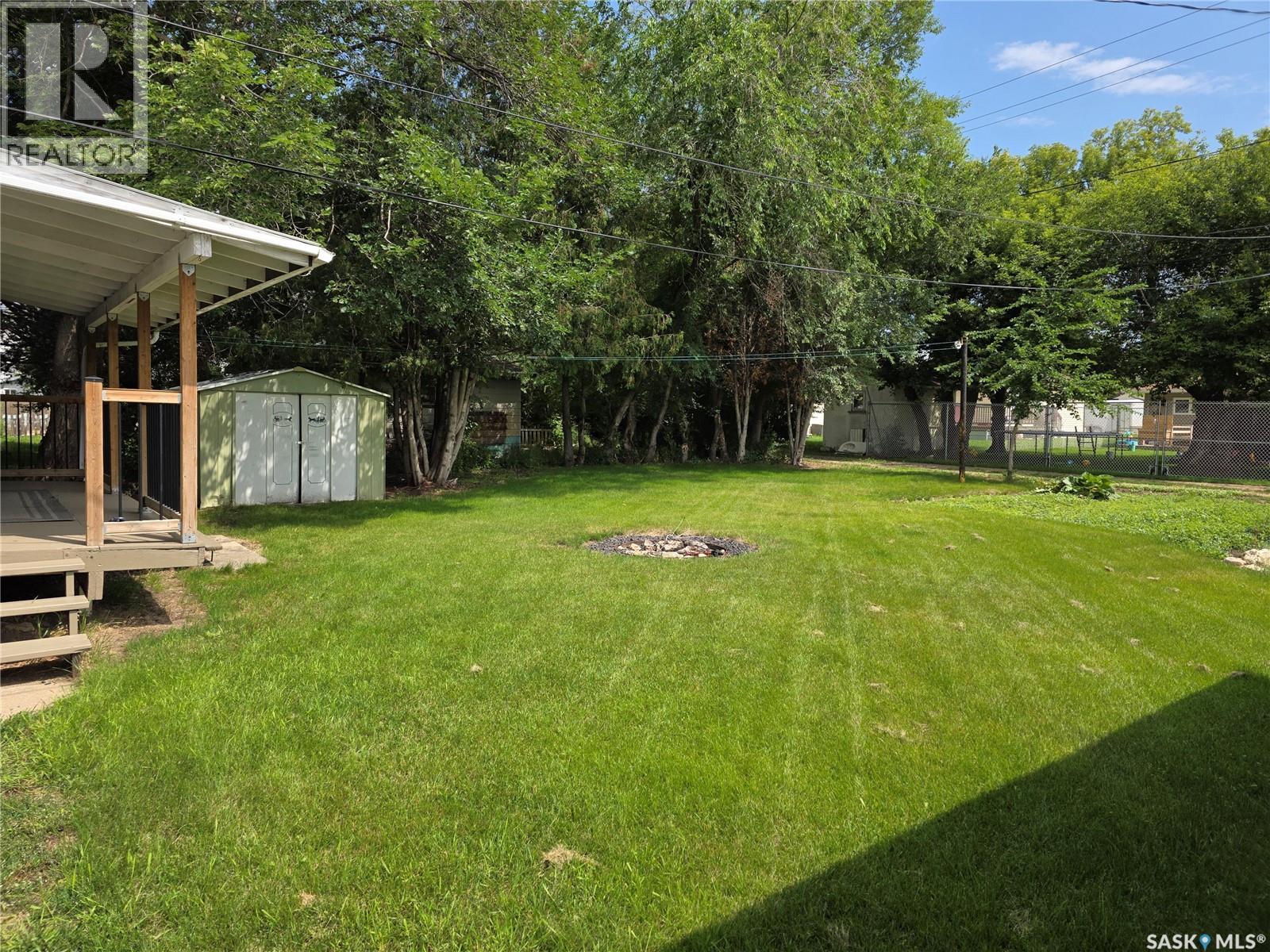 225 Semple Street, Outlook, Saskatchewan  S0L 2N0 - Photo 3 - SK009991