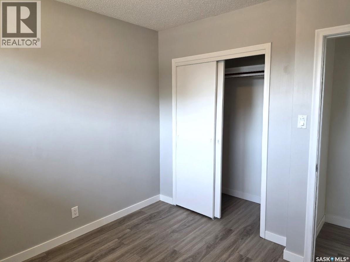 225 Semple Street, Outlook, Saskatchewan  S0L 2N0 - Photo 14 - SK009991