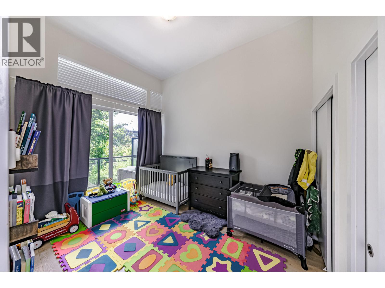 102 28 E Royal Avenue, New Westminster, British Columbia  V3L 0B7 - Photo 24 - R3034381
