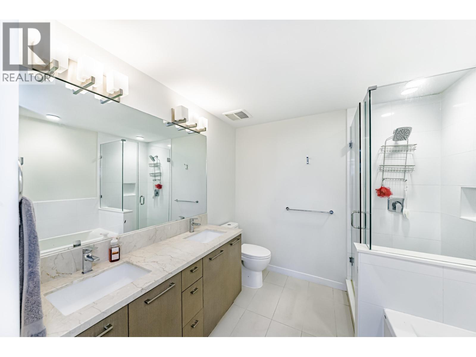 102 28 E Royal Avenue, New Westminster, British Columbia  V3L 0B7 - Photo 21 - R3034381