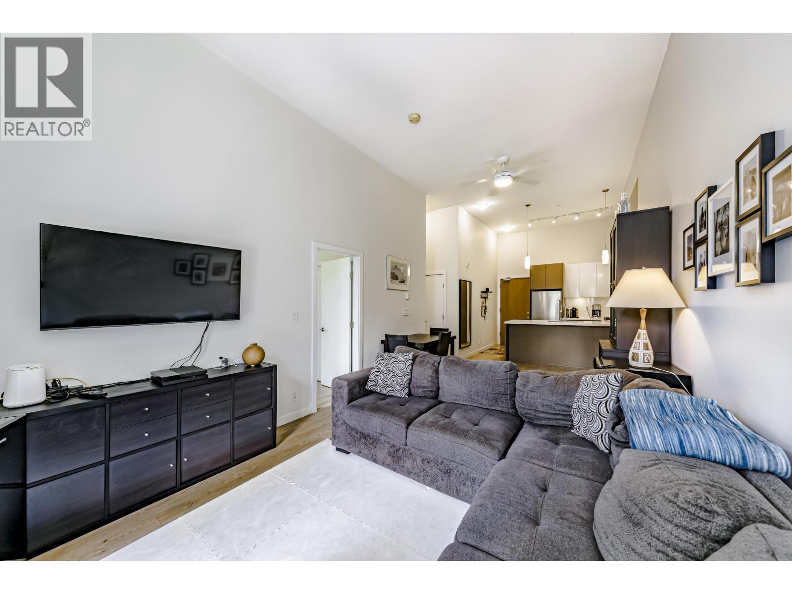 102 28 E Royal Avenue, New Westminster, British Columbia  V3L 0B7 - Photo 10 - R3034381