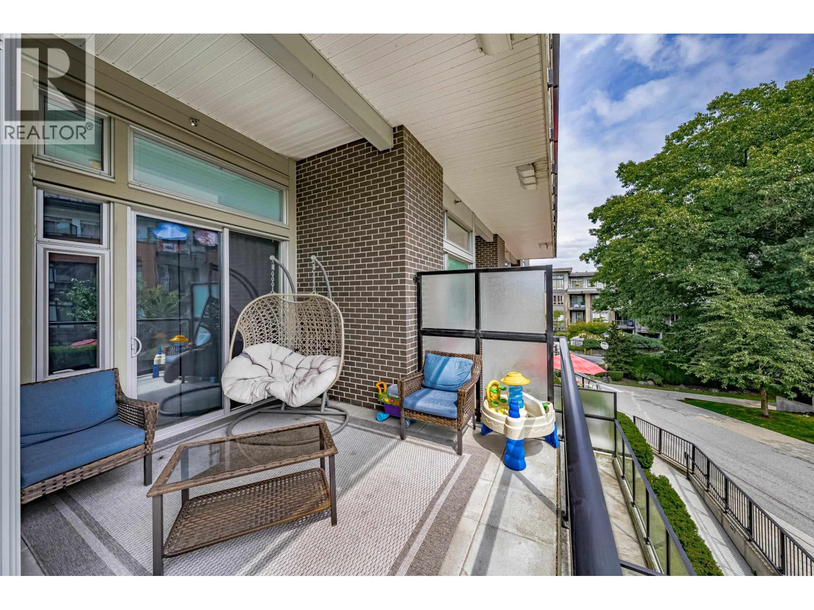 102 28 E Royal Avenue, New Westminster, British Columbia  V3L 0B7 - Photo 27 - R3034381