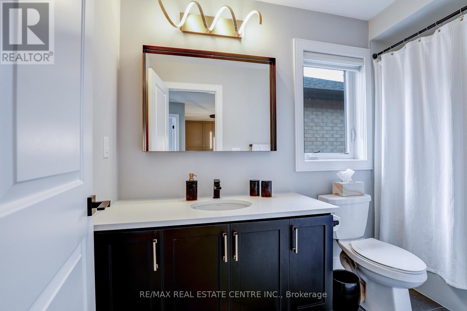 1004 Kingpeak Crescent, Pickering, Ontario  L1X 0H3 - Photo 18 - E12331268