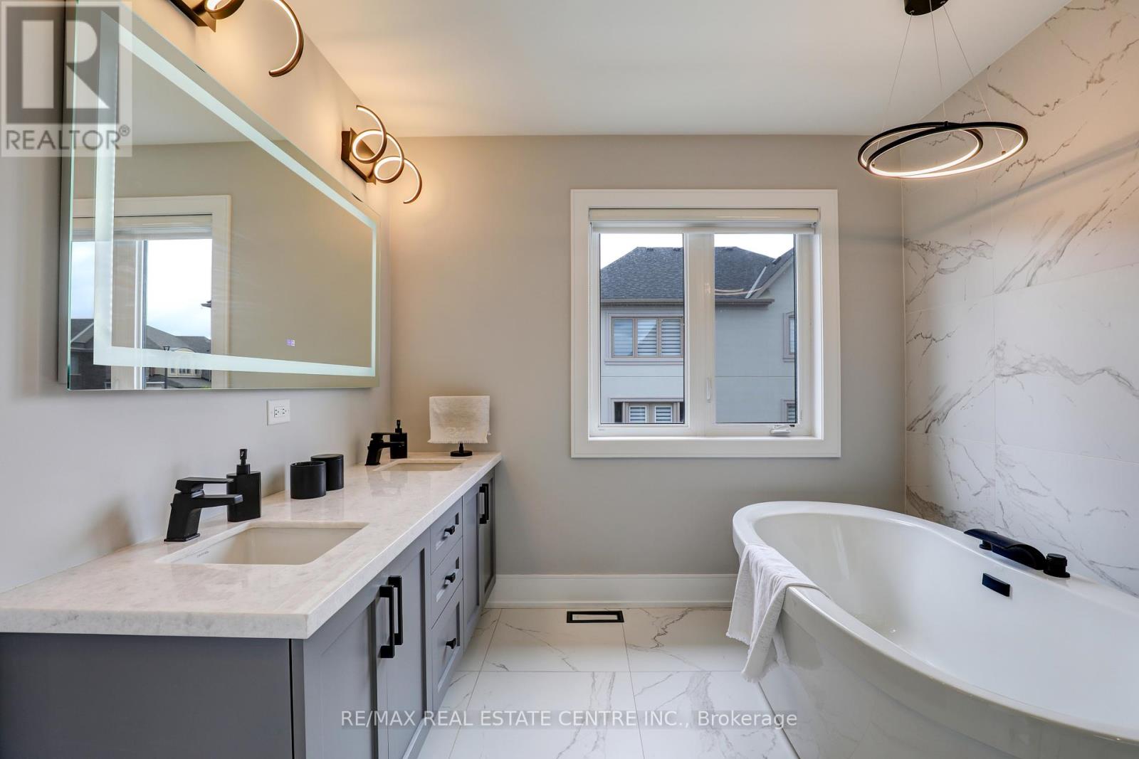 1004 Kingpeak Crescent, Pickering, Ontario  L1X 0H3 - Photo 22 - E12331268