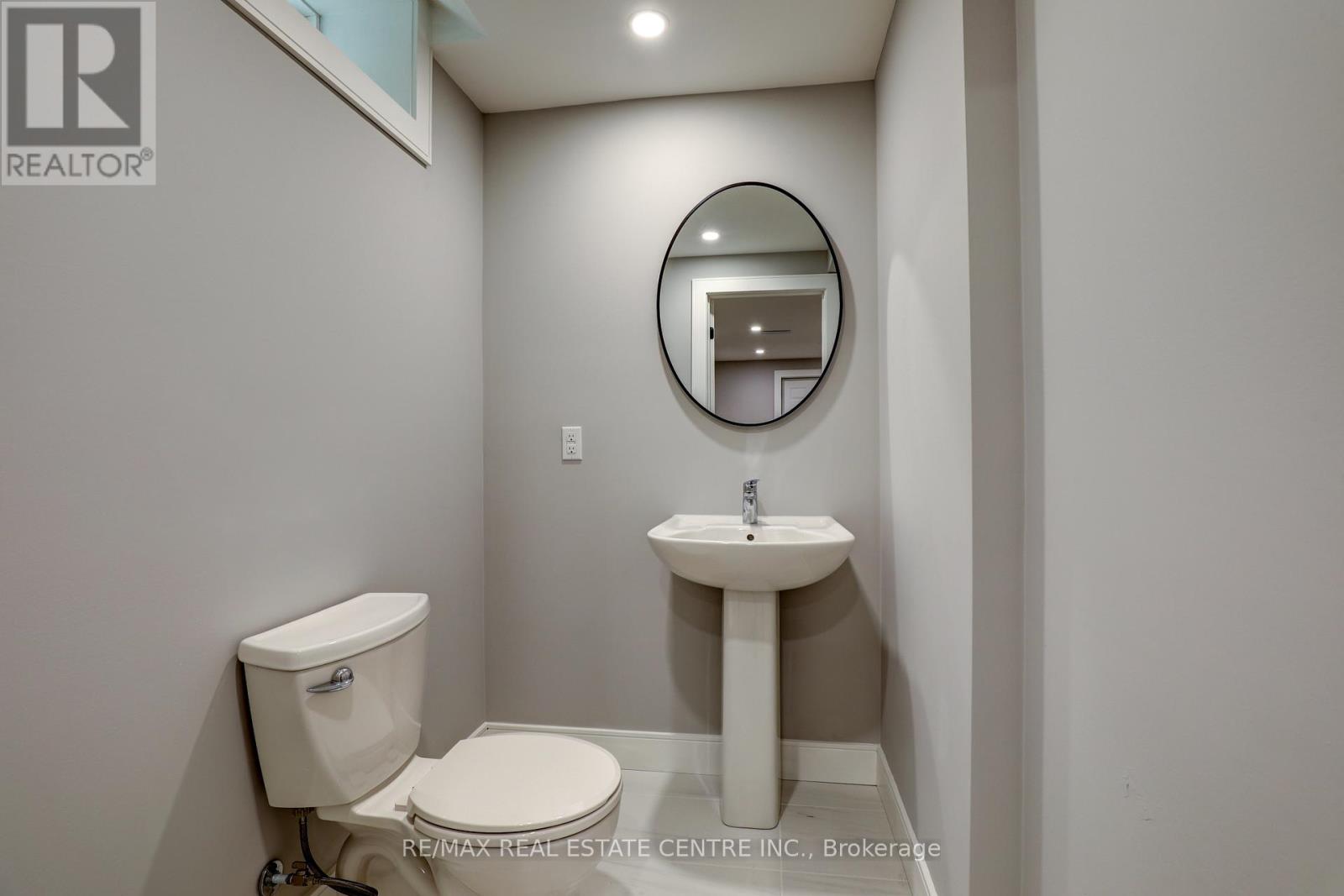 1004 Kingpeak Crescent, Pickering, Ontario  L1X 0H3 - Photo 25 - E12331268