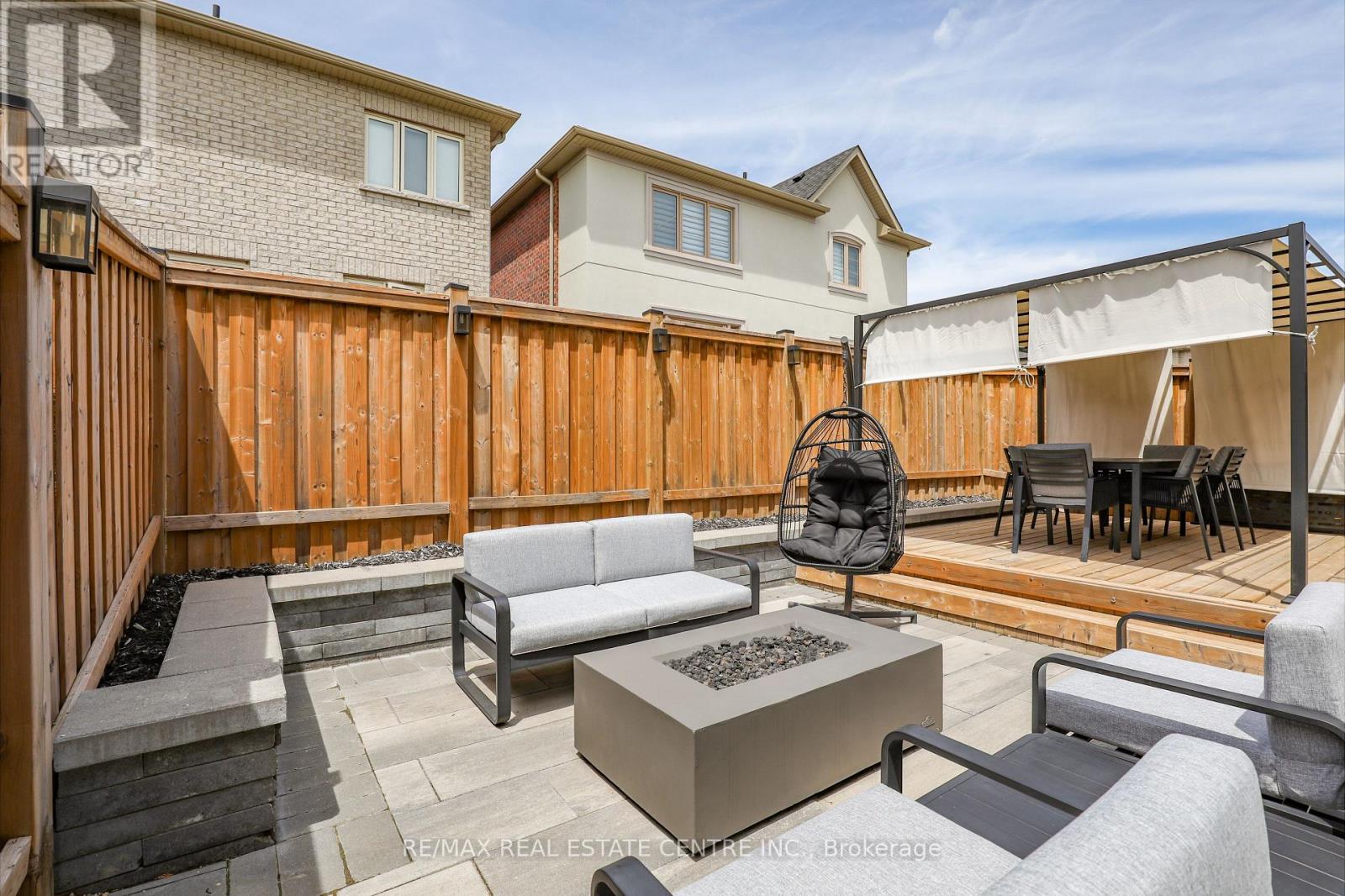 1004 Kingpeak Crescent, Pickering, Ontario  L1X 0H3 - Photo 30 - E12331268