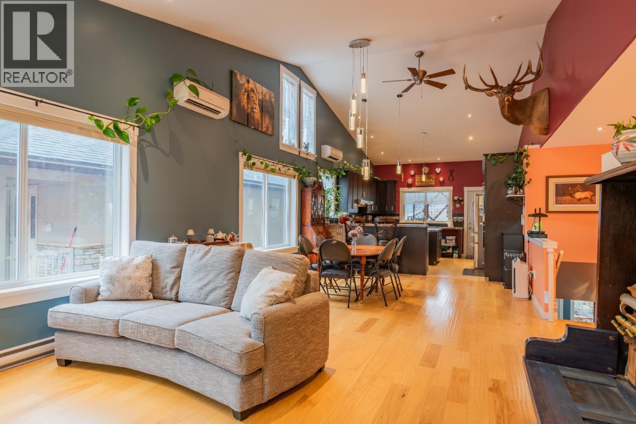 Property at 7150 DEVITO Drive image 1