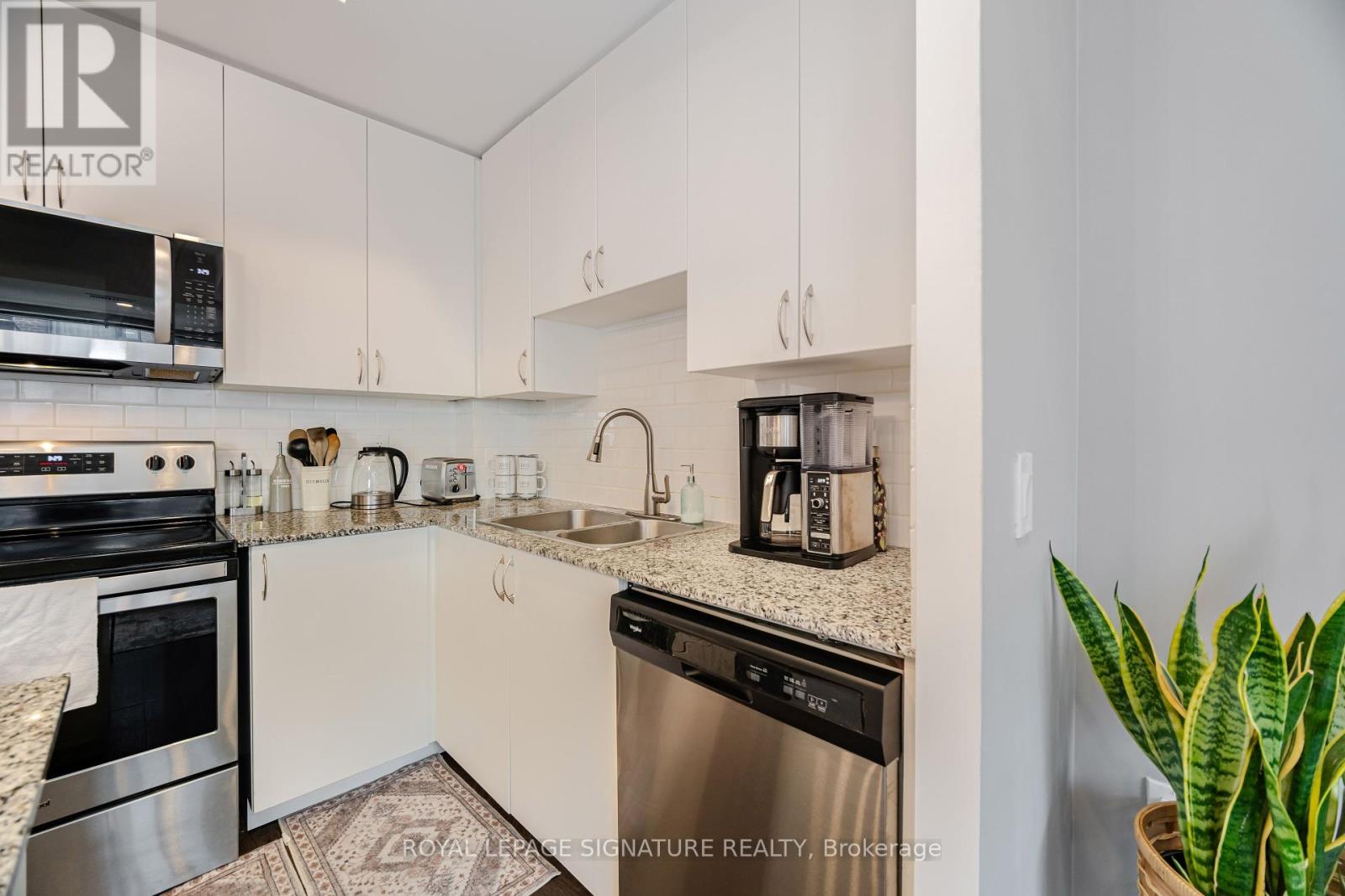 D-603 - 5289 Highway 7, Vaughan (Vaughan Grove), Ontario L4L 0J1 - Photo 12 - N12331203