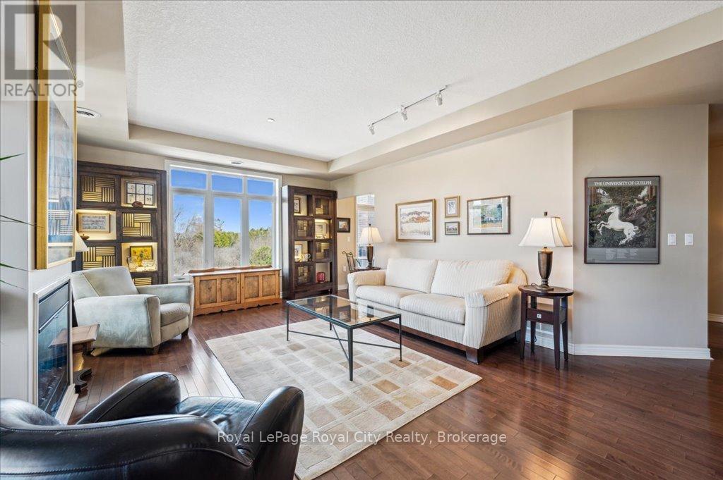 Property at 212 - 71 BAYBERRY DRIVE image 4