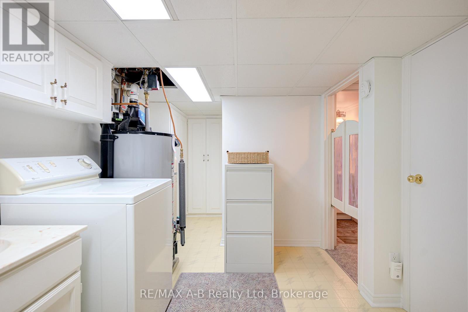 58 Normandy Drive, Stratford, Ontario  N5A 6A5 - Photo 32 - X12331363