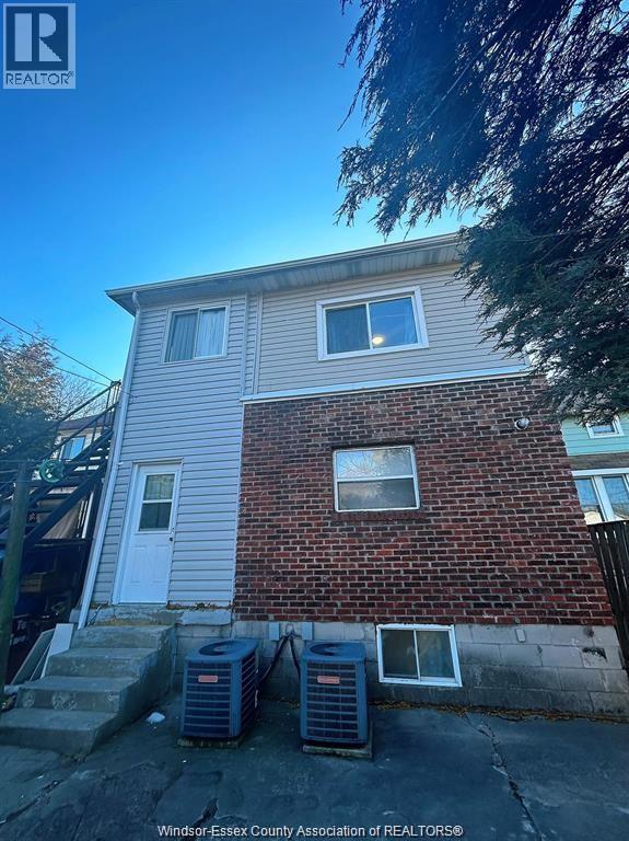 966 Bruce Avenue, Windsor, Ontario  N9A 4X7 - Photo 16 - 25020032
