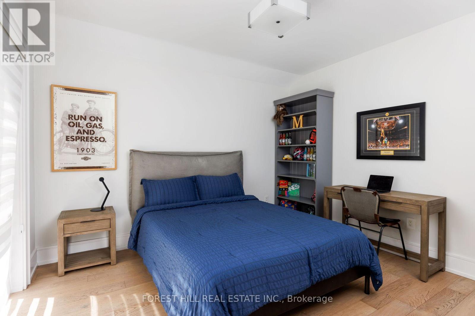 8 Nora Road, Toronto, Ontario  M9A 1C9 - Photo 29 - W12331228
